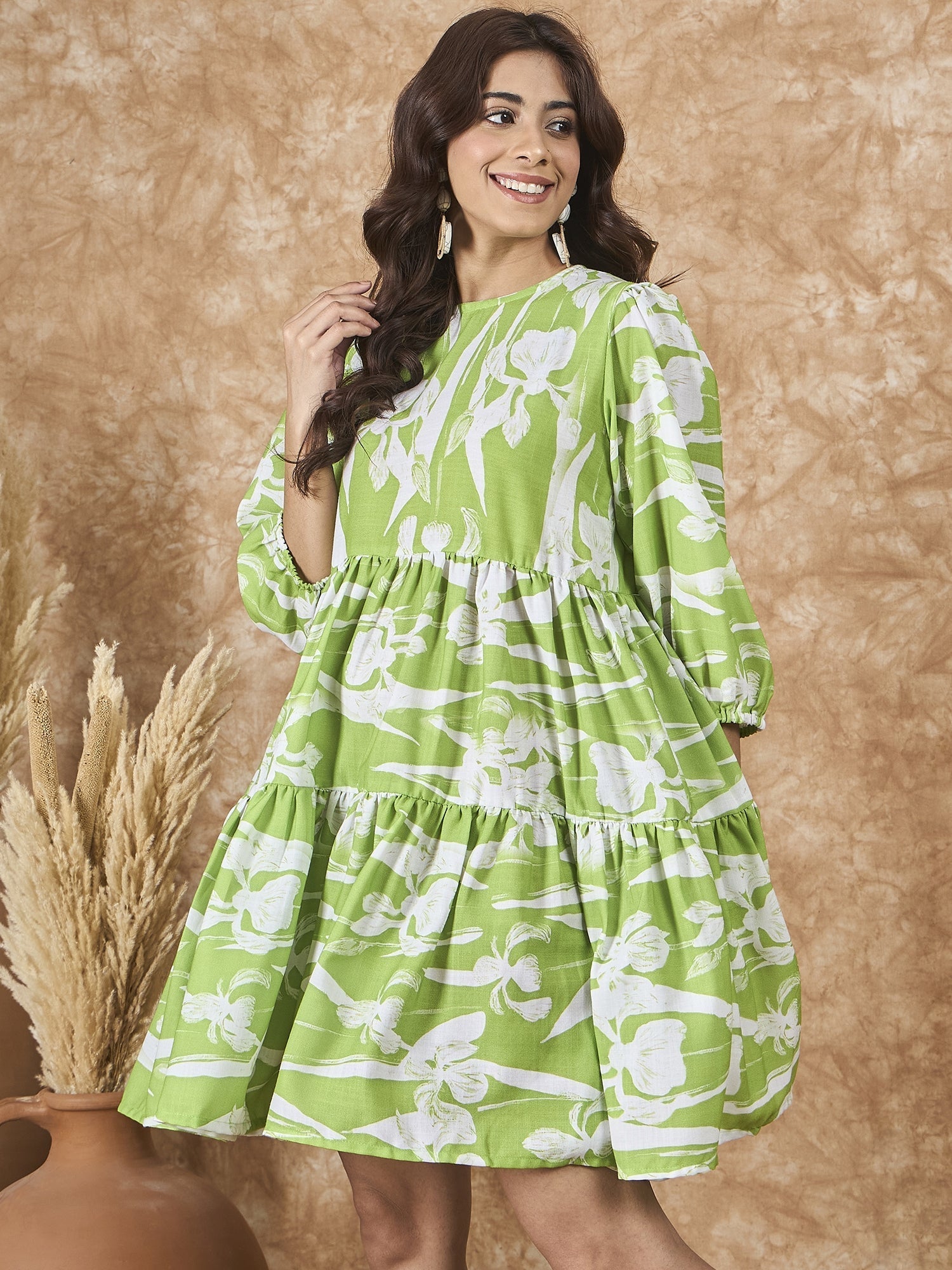 InWeave Apple Green White Short Dress | Grocsy