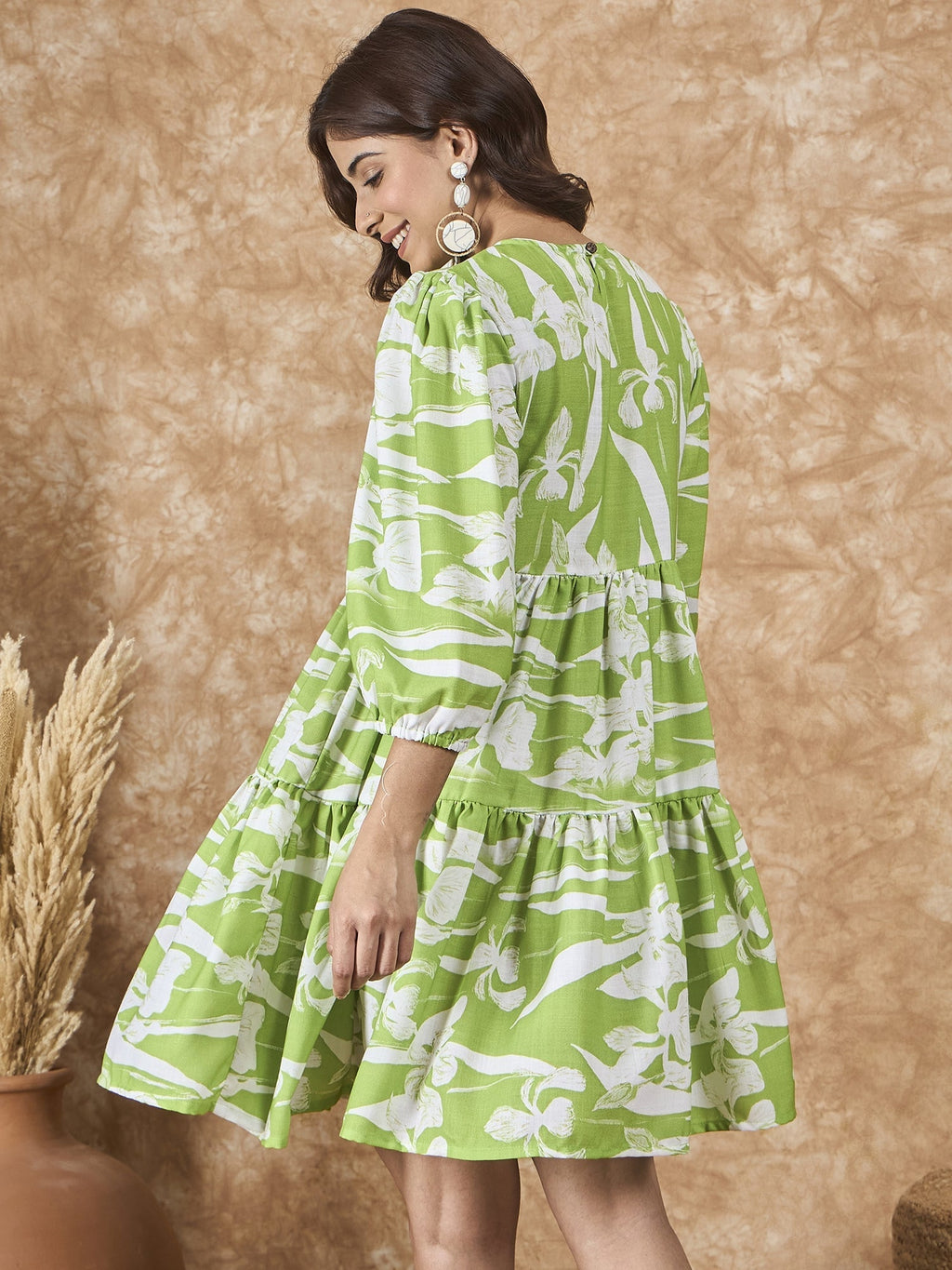 InWeave Apple Green White Short Dress | Grocsy