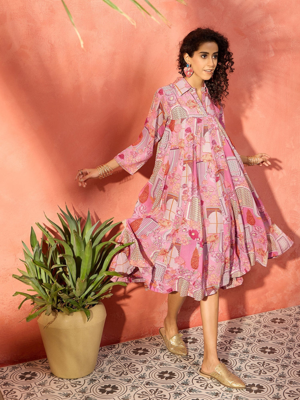 InWeave Dull Pink Window Floral Flared Collar Dress | Grocsy