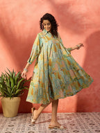 InWeave Pear Green Window Floral Flared Collar Dress | Grocsy
