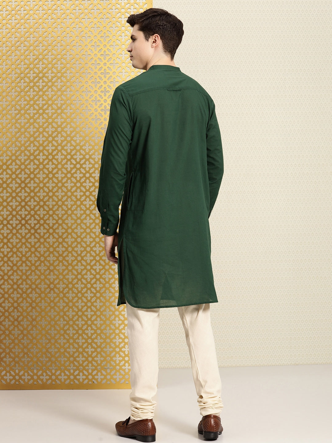 House of Pataudi Men Pure Cotton Ethnic Motifs Embroidered Jashn Kurta | Grocsy
