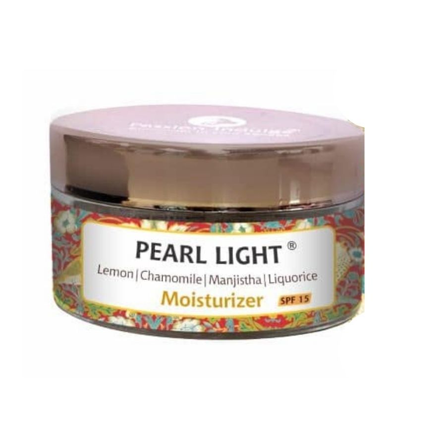 Passion Indulge Pearl Light Moisturizer | Grocsy