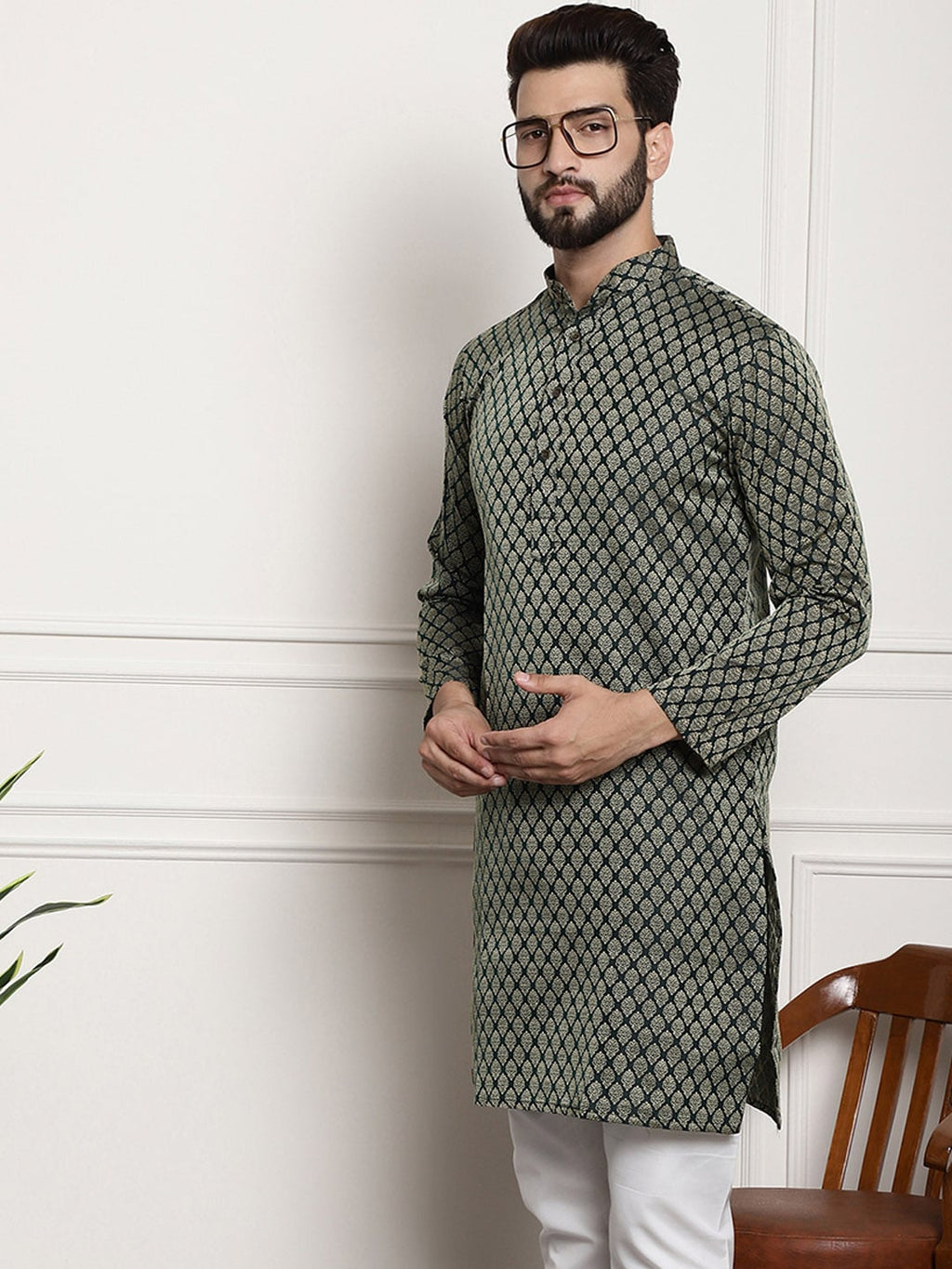 Sojanya Band Collar Ethnic Motifs Woven Design Kurta | Grocsy