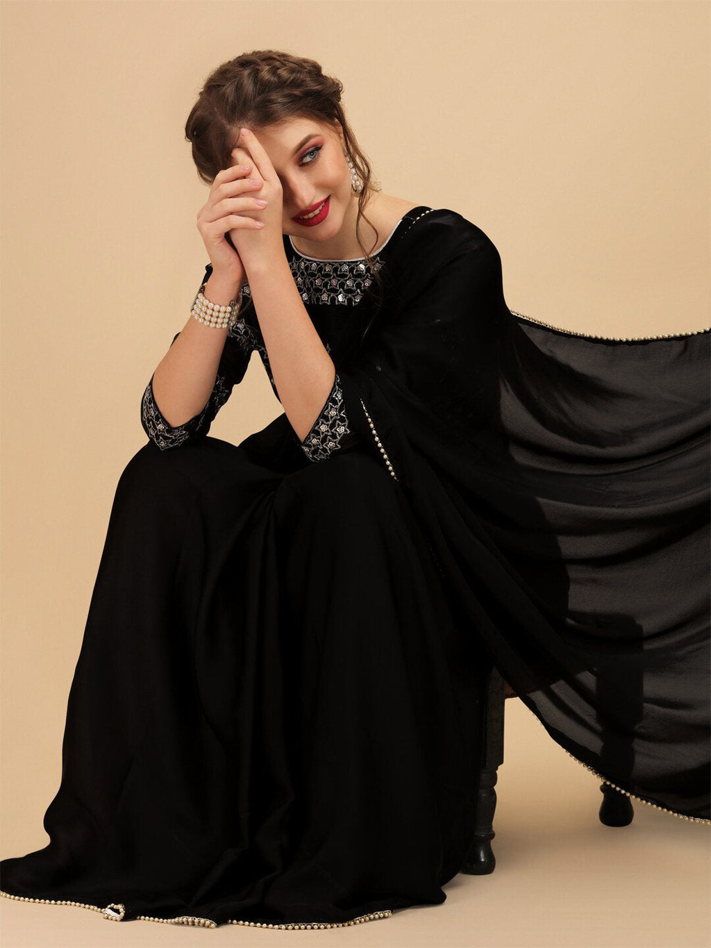Sangria Pearl Border Detail Saree With Embroidered Blouse | Grocsy