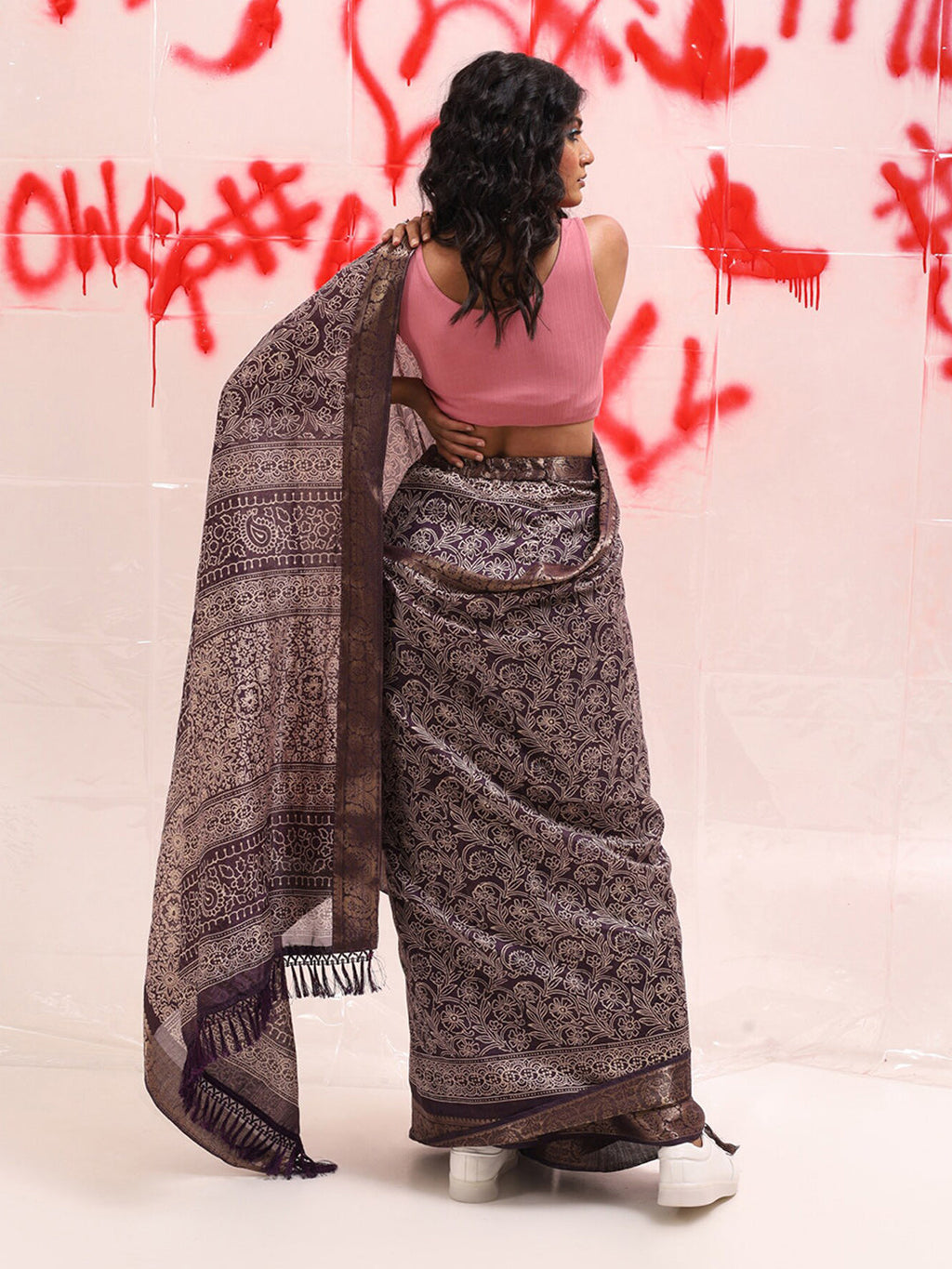 Tikhi Imli Floral Ready to Wear Saree | Grocsy
