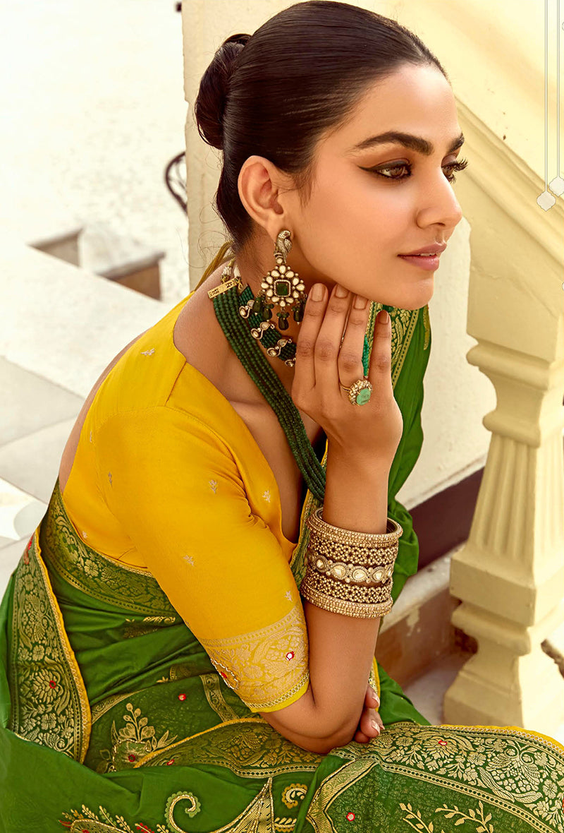 Monjolika Fashion Silk Blend Weaving Green Traditional Saree | Grocsy