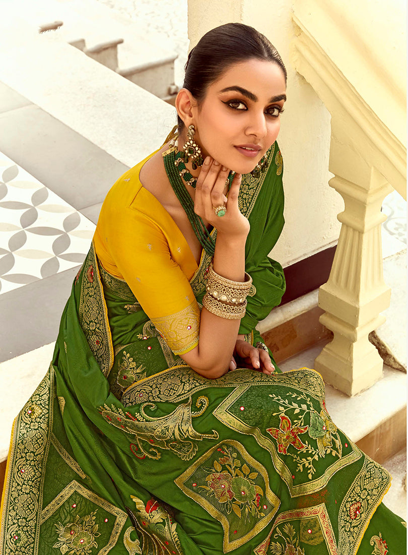 Monjolika Fashion Silk Blend Weaving Green Traditional Saree | Grocsy