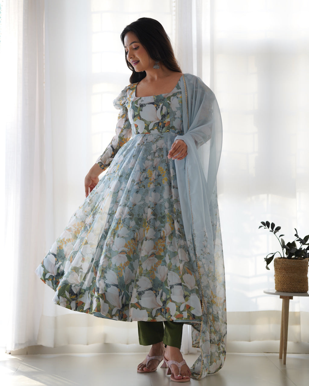 Lorenvalley Grey Soft Organza Silk With Floral Print Fully Flared Anarkali Pant With Dupatta Set | Grocsy