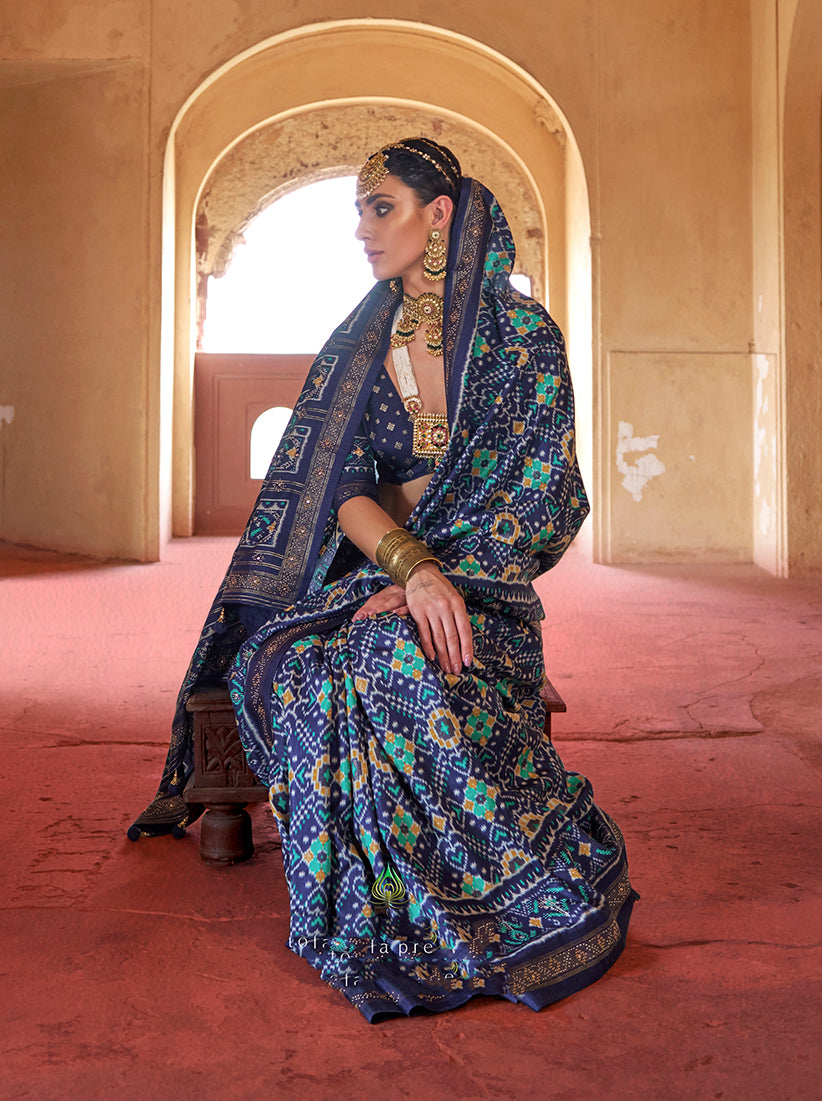 Monjolika Fashion Navy Blue Silk Patola Design Saree for Festival | Grocsy