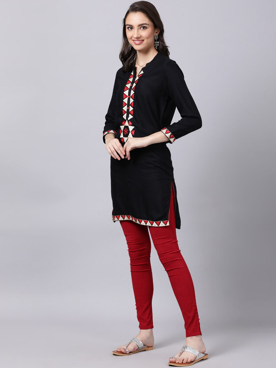 Souchii Women Black Geometric Embroidered Grandeur & Majestic Artwork Kurta | Grocsy