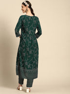 Sangria Women Green Bandhani Printed Sequinned Kurta with Trousers | Grocsy