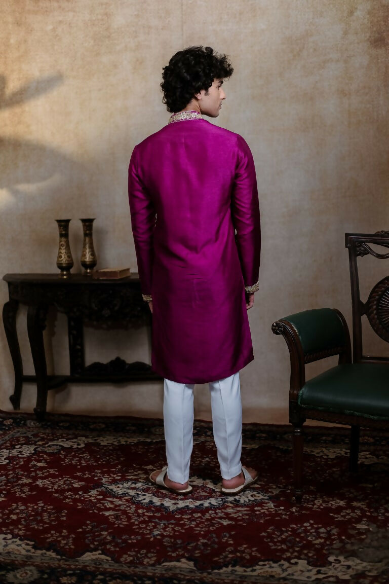 Falling Raw Silk Magenta Perple Rajyog Kurta Set By Hilo Design | Grocsy
