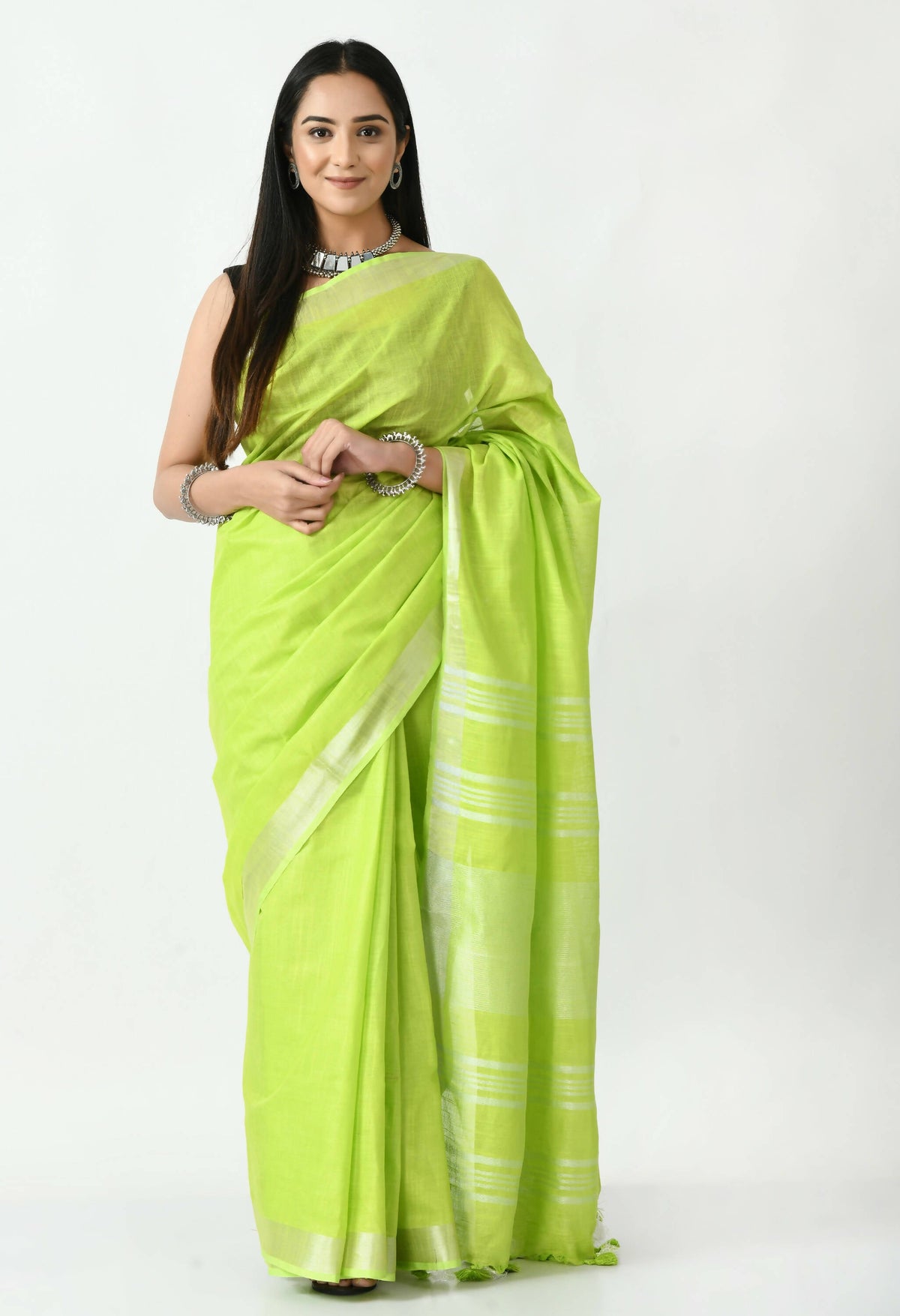 Mominos Fashion Moeza Parrot Green Bhagalpuri Handloom Silk Linen Saree with unstitched Blouse piece | Grocsy