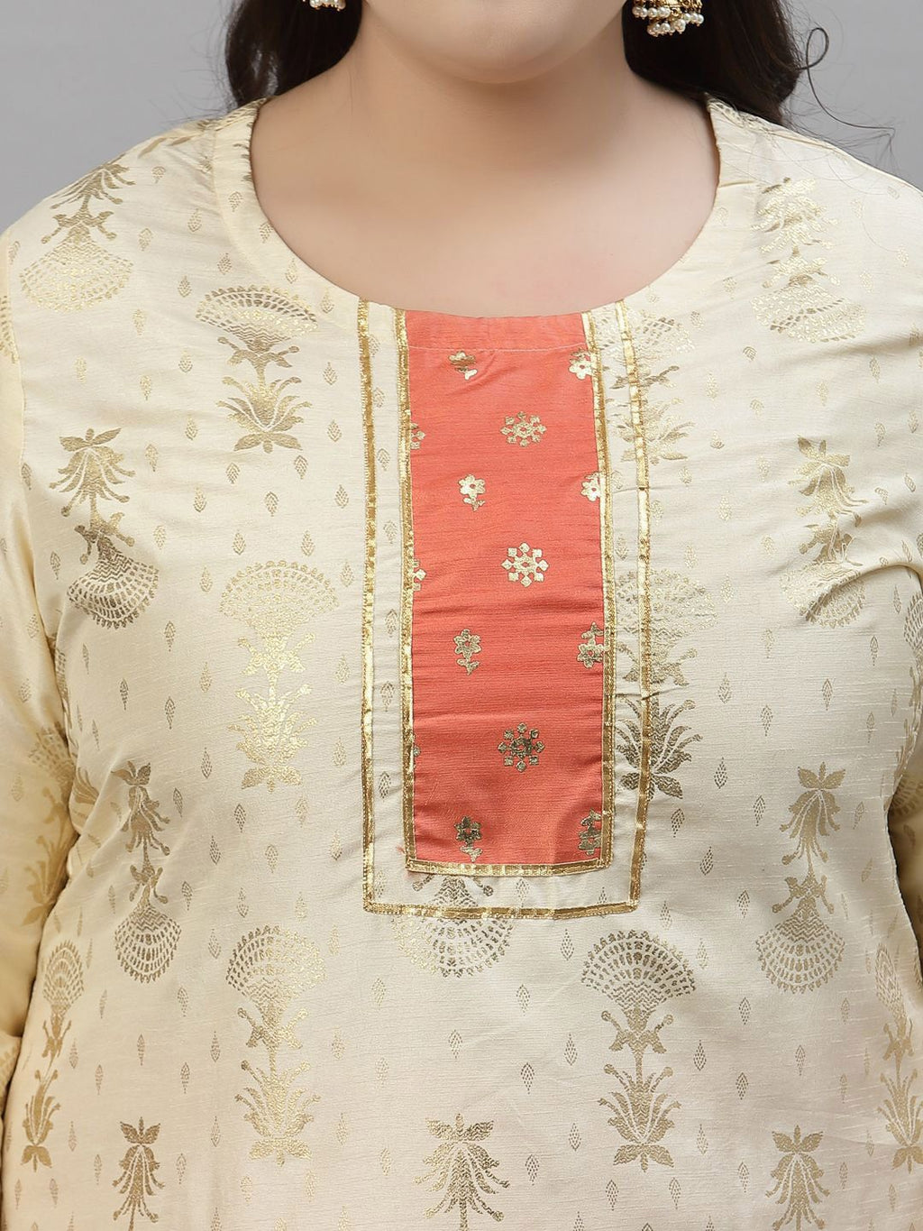 Sztori Plus Size Floral Printed Foil Work Straight Kurta With Trousers | Grocsy