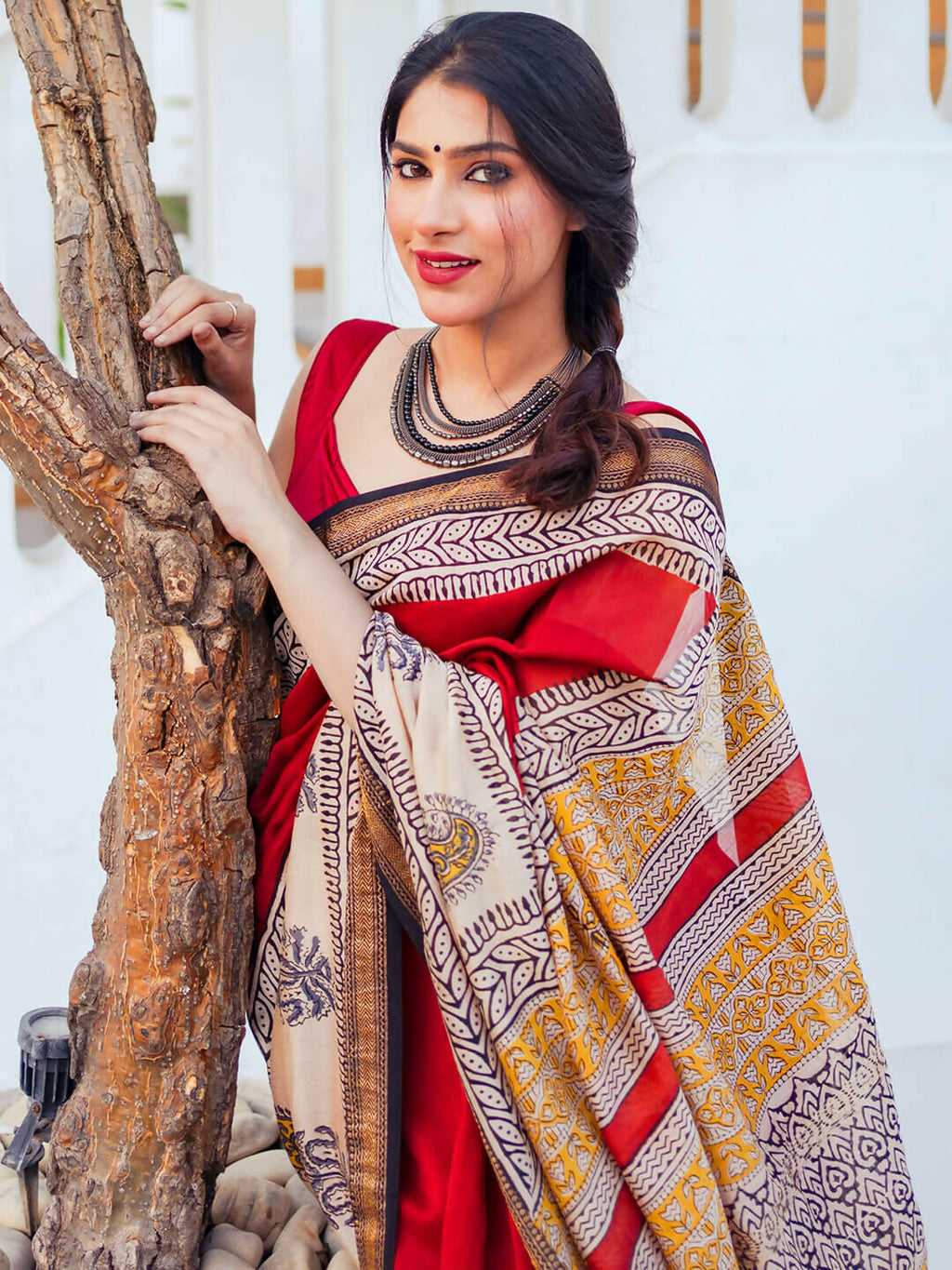 Zibaa Hand-Blocked Pure Maheshwari Silk Red Saree | Grocsy