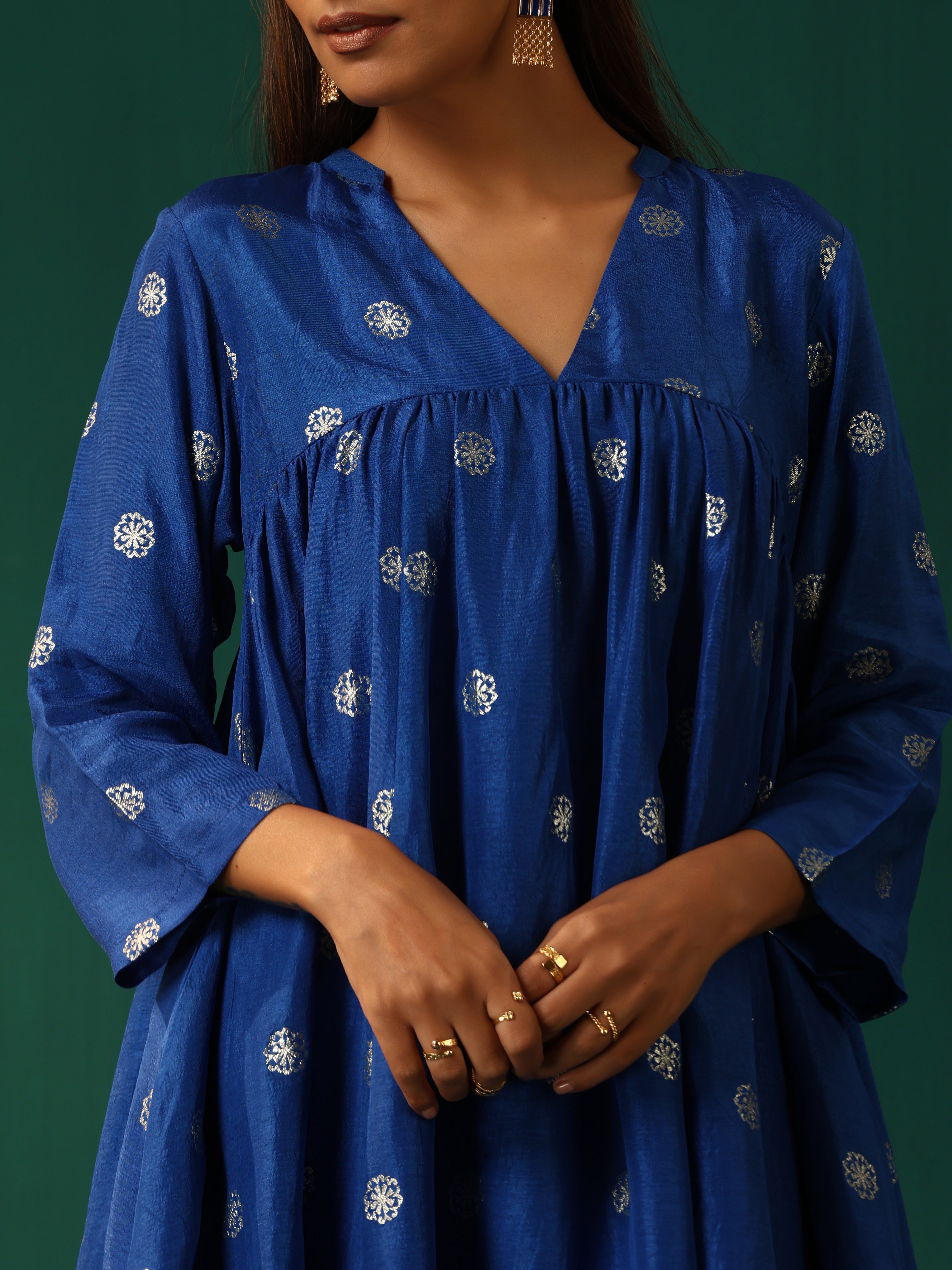 trueBrowns Royal Blue Geometric Floral Viscose Silk Front Gathered Co-ord Set | Grocsy