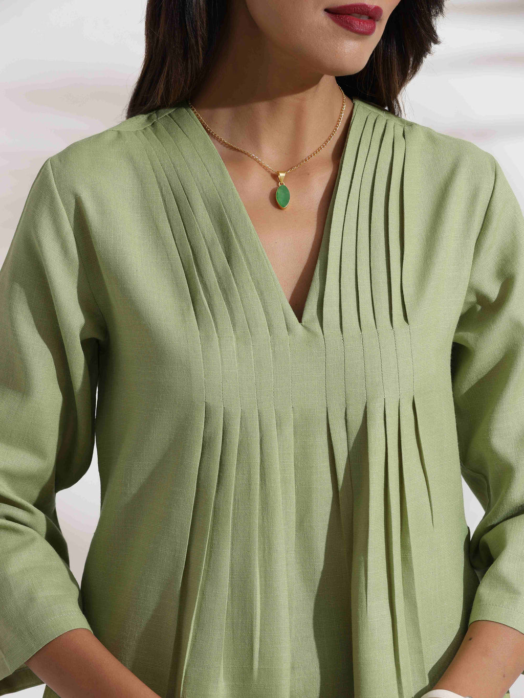 trueBrowns Green Slub Pleated Co-ord Set | Grocsy