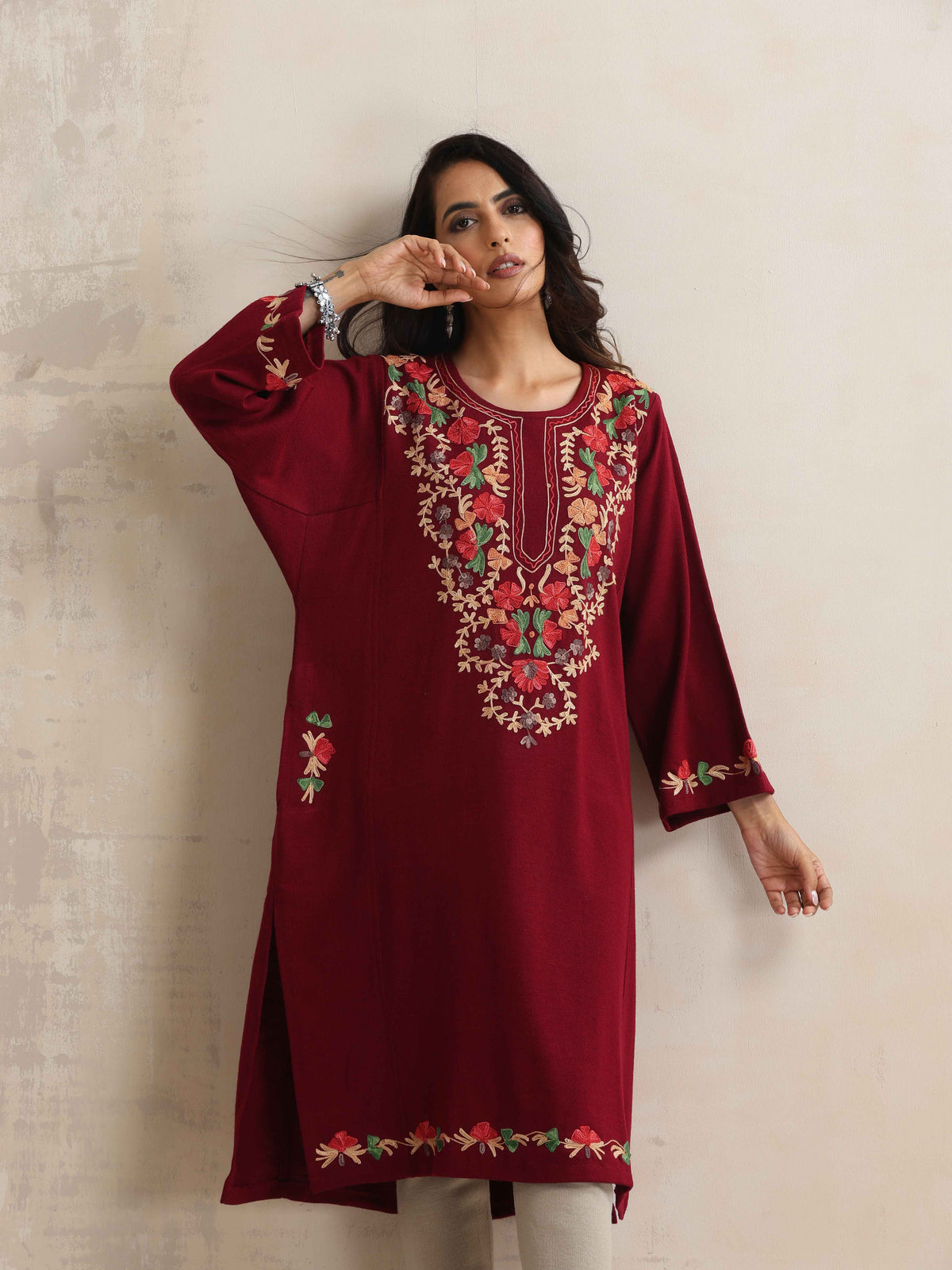 trueBrowns Maroon Kashmiri Embroidered Woollen Phiran Kurta | Grocsy