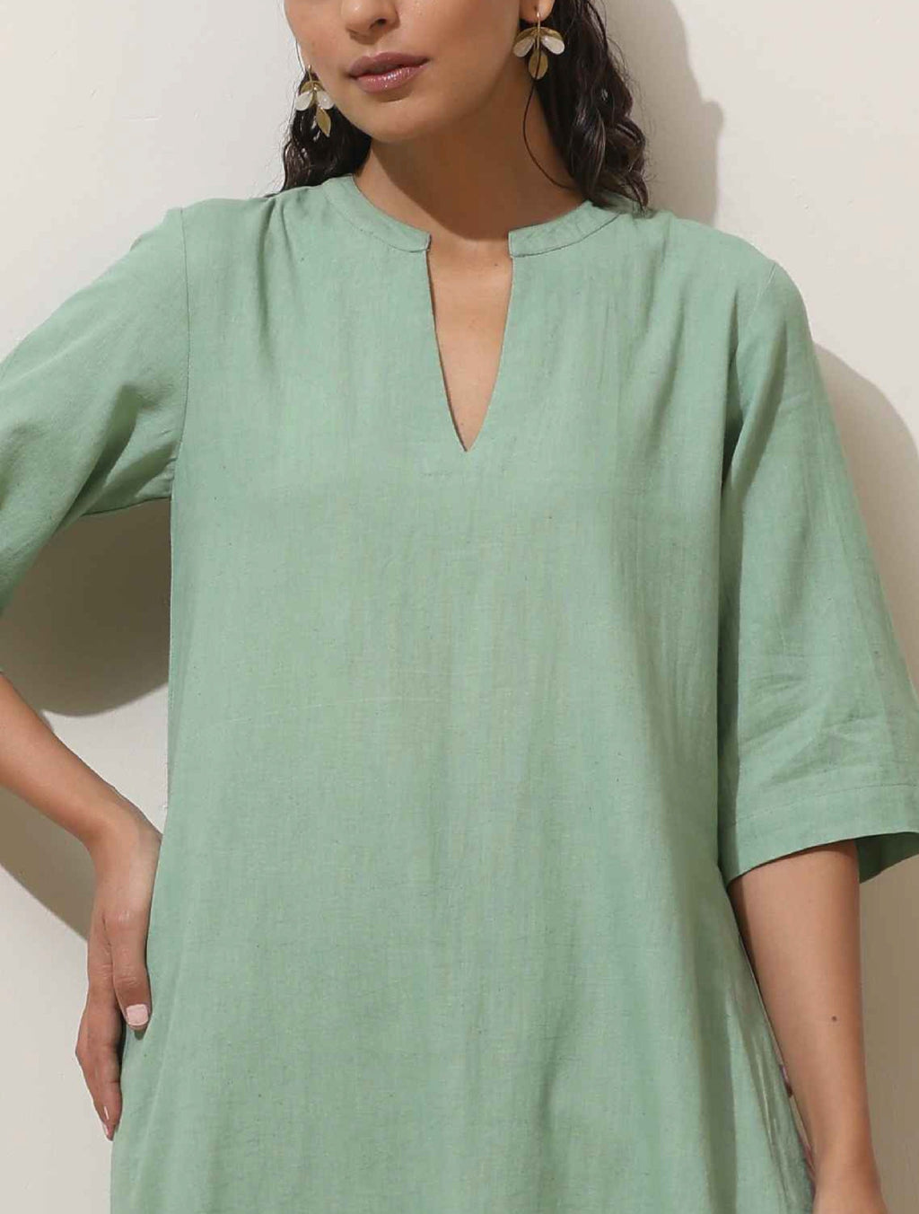 trueBrowns Mint Green Cotton Linen Kurta Pant Set | Grocsy