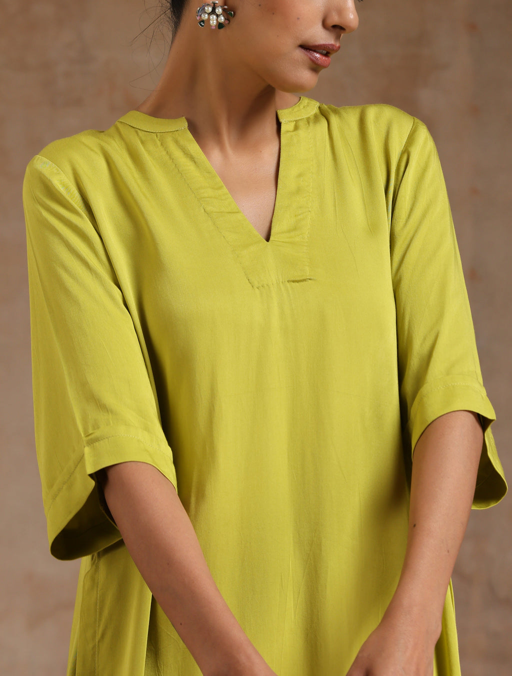 trueBrowns Lime Modal Satin High-Low Relax Kurta Set | Grocsy