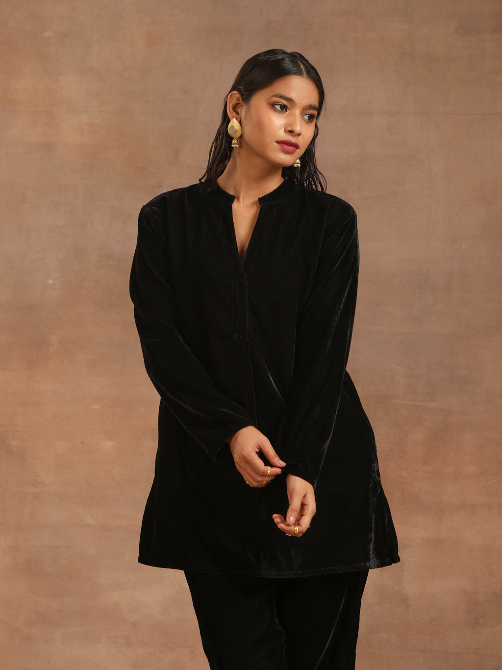 trueBrowns Black Velvet Solid Co-ord Set | Grocsy