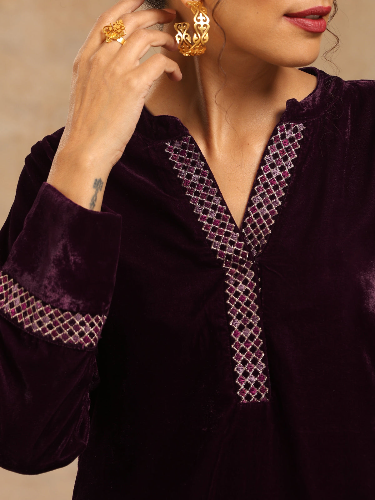 trueBrowns Wine Velvet Placket Embroidered Co-ord Set | Grocsy