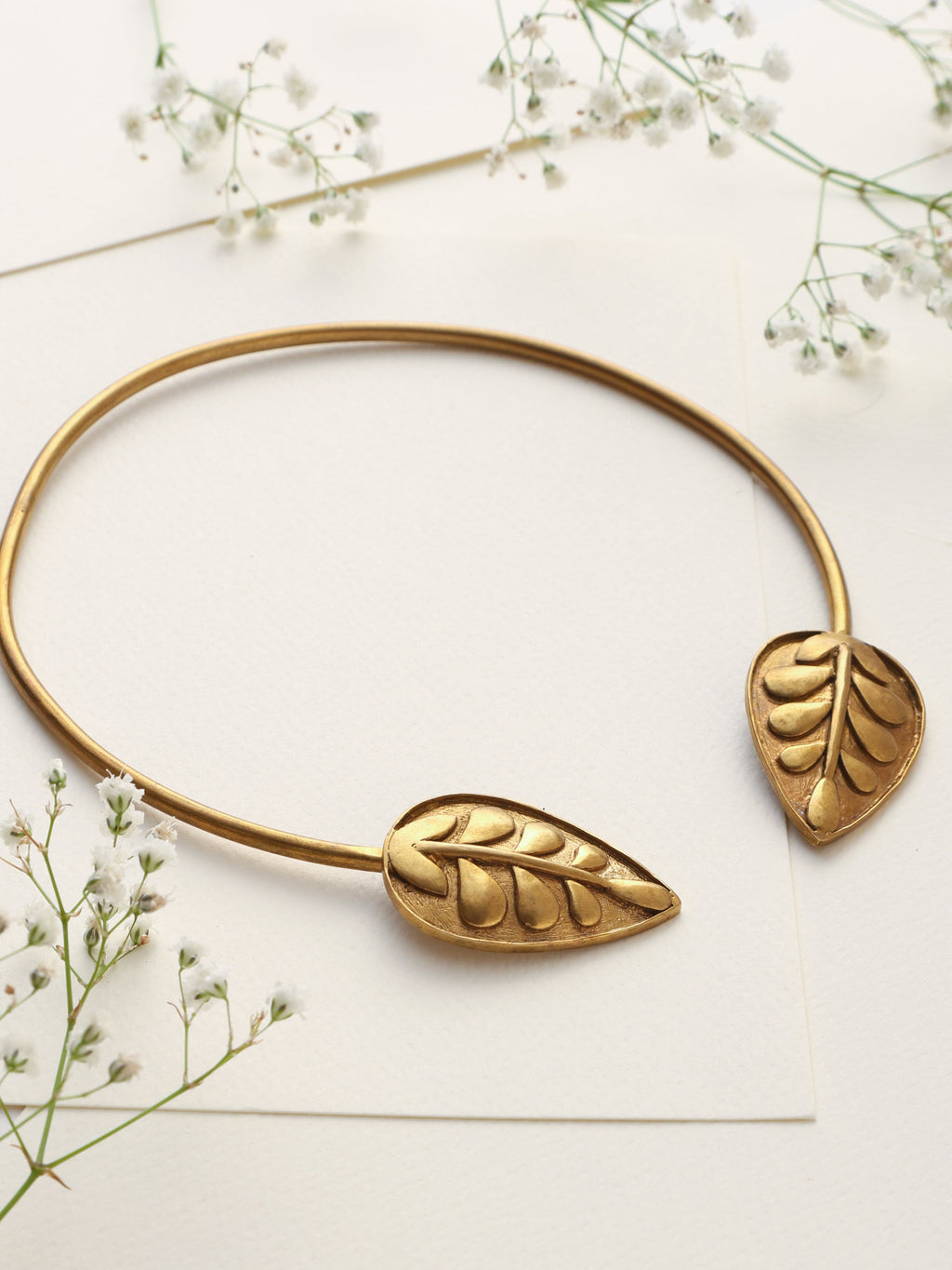 trueBrowns Brass Leaf Contemporary choker | Grocsy