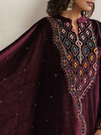 trueBrowns Purple Velvet Geometric Embroidered Kurta Pant Dupatta Set | Grocsy
