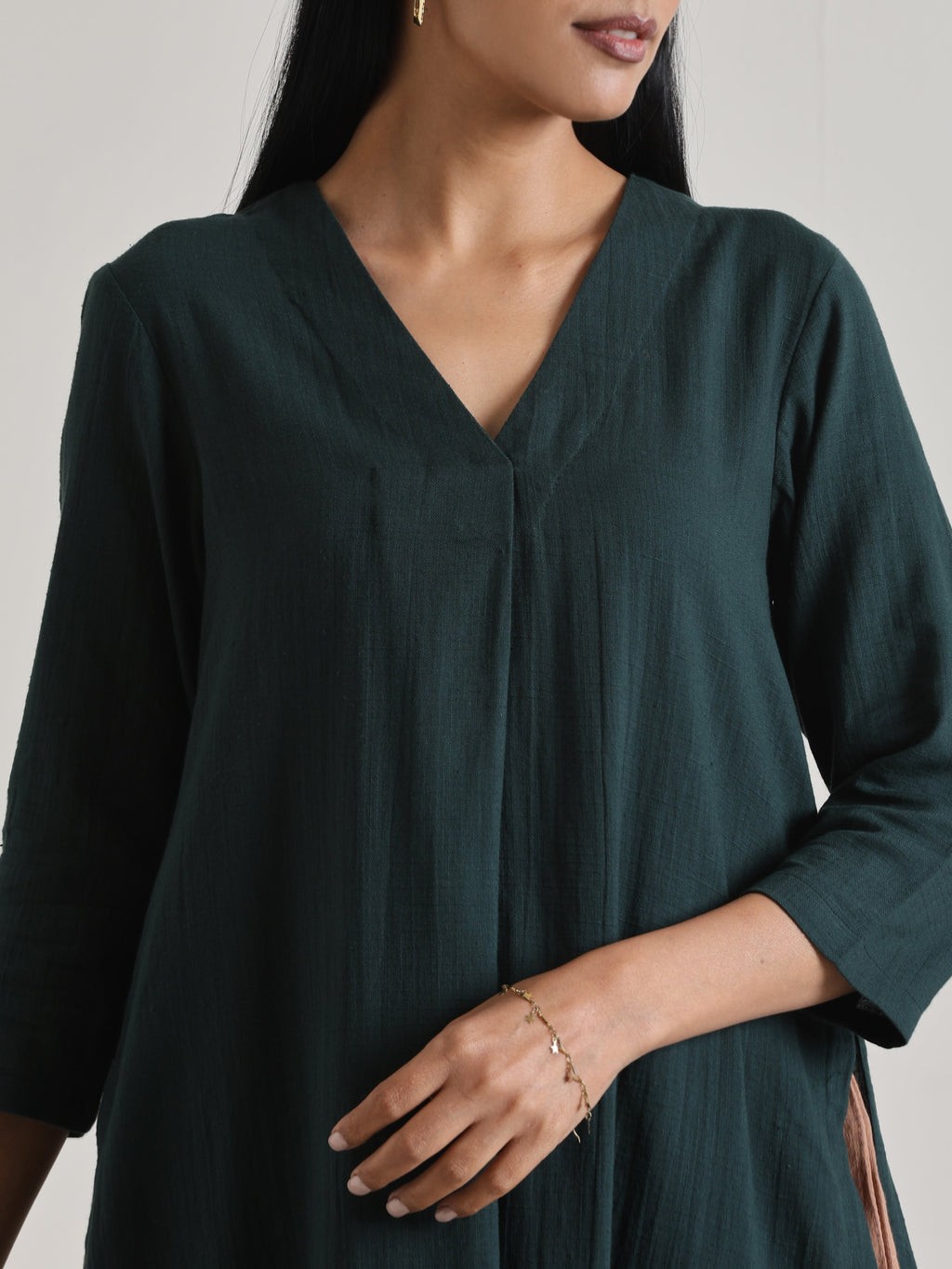 trueBrowns Dark Green Kurta Pant Set | Grocsy