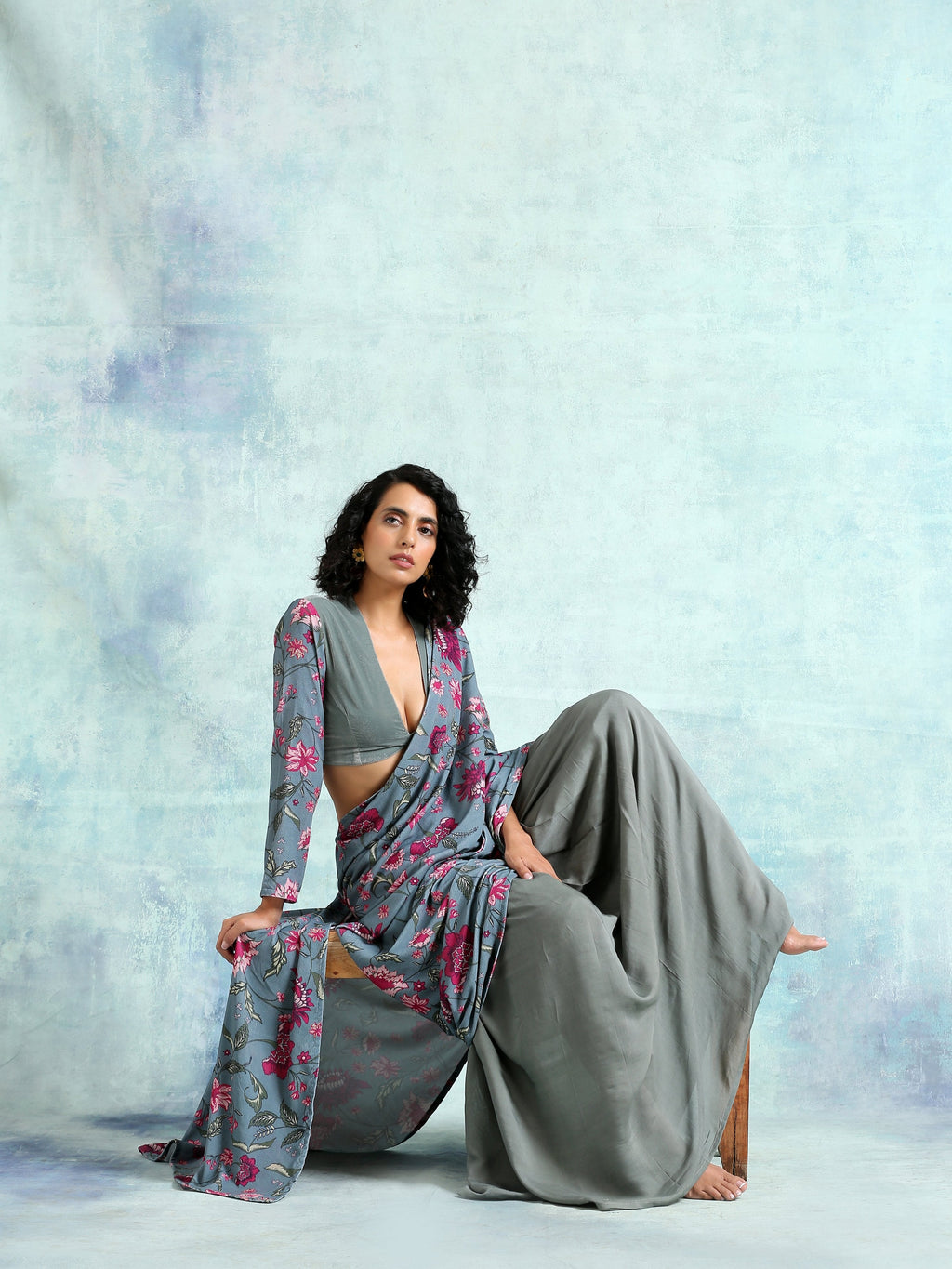 trueBrowns Grey Printed Velvet Ready to Wear Saree | Grocsy