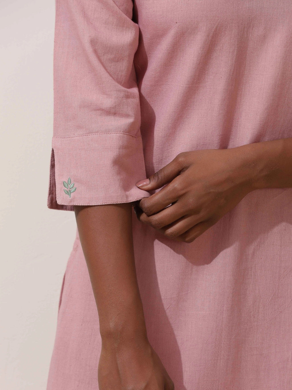 trueBrowns Pink Cotton Linen Kurta Co-Ord Set | Grocsy