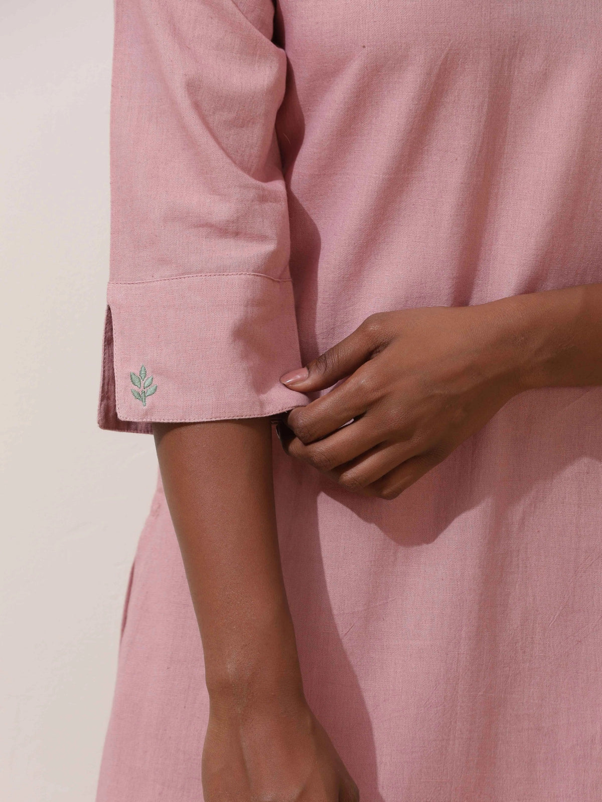trueBrowns Pink Cotton Linen Kurta Co-Ord Set | Grocsy