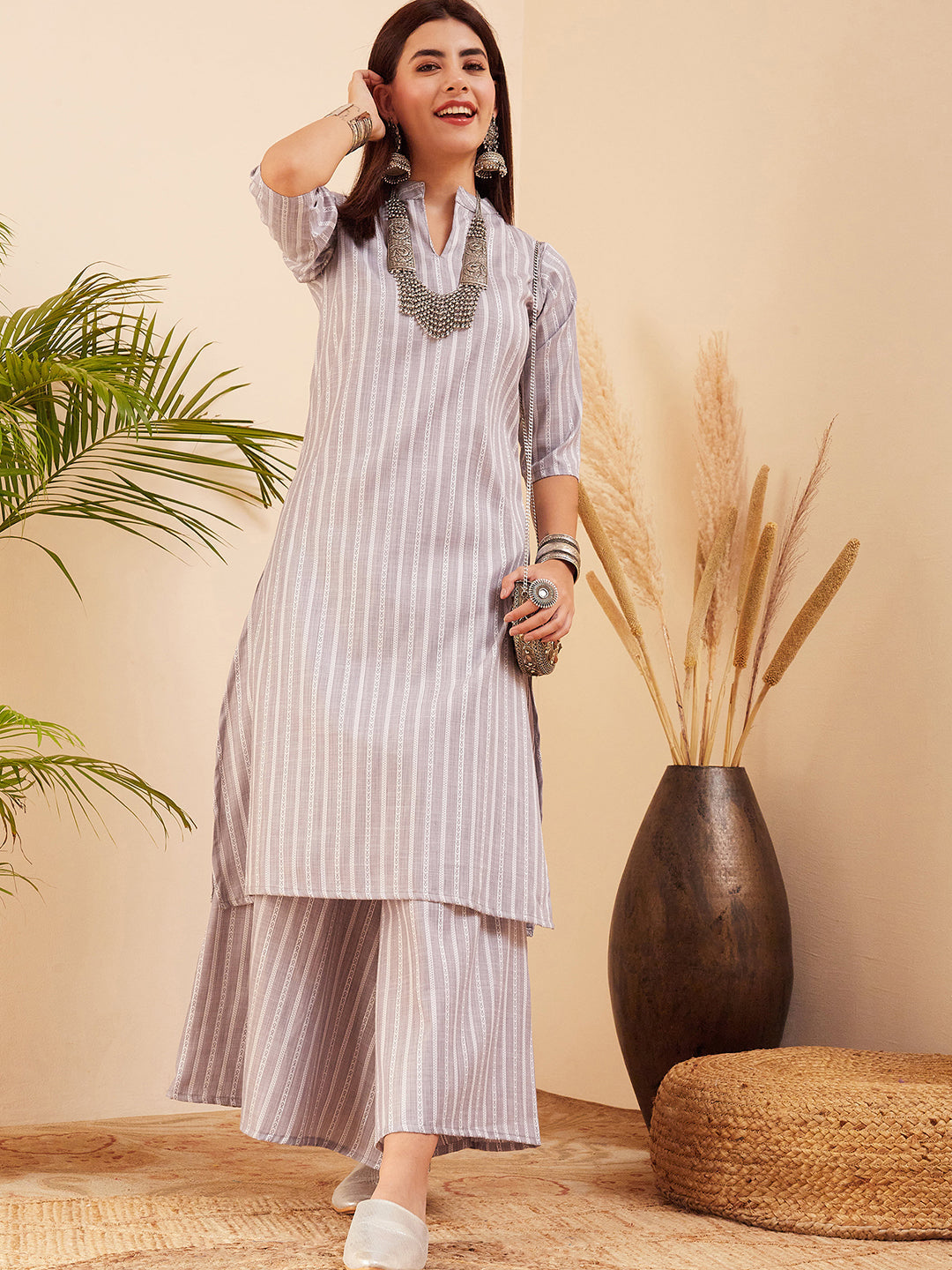 InWeave Women's Light Grey Lurex Kantha Mandarin Neck Kurta Palazzo Set | Grocsy