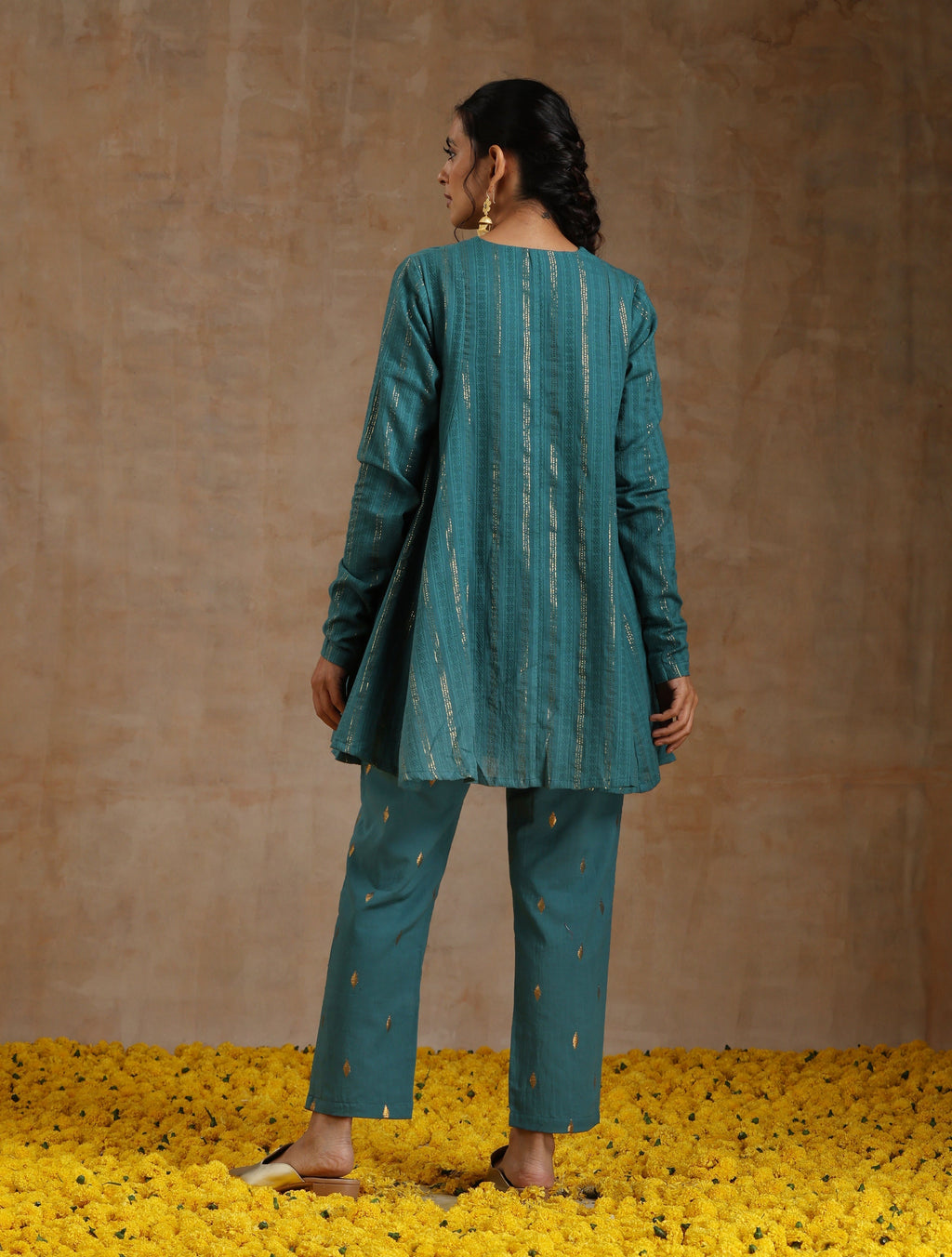 trueBrowns Deep Sea Gold Cotton Flared Co-Ord Set | Grocsy