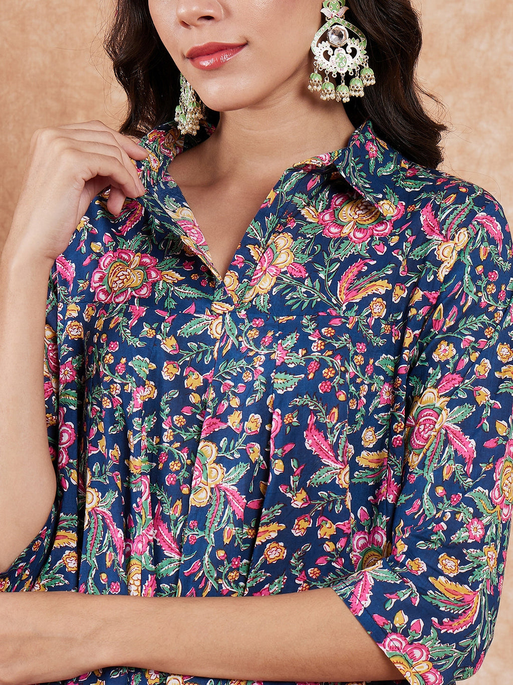 InWeave Women's Blue Green Pink Floral Print Flared Kurta Pant Set | Grocsy