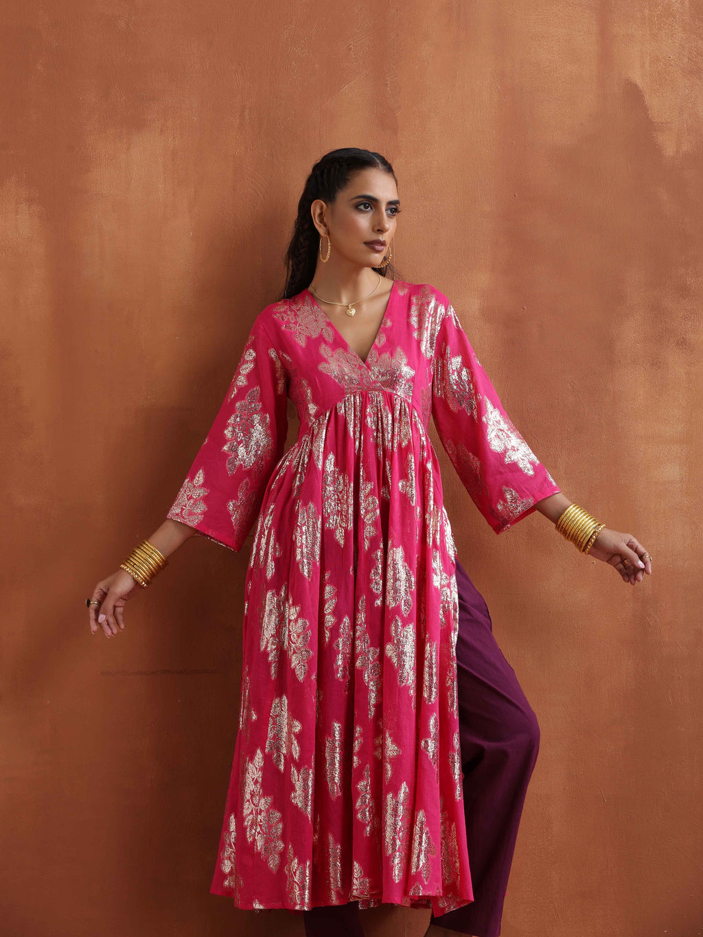 trueBrowns Pink Metallic Flared Anarkali Kurta Set | Grocsy