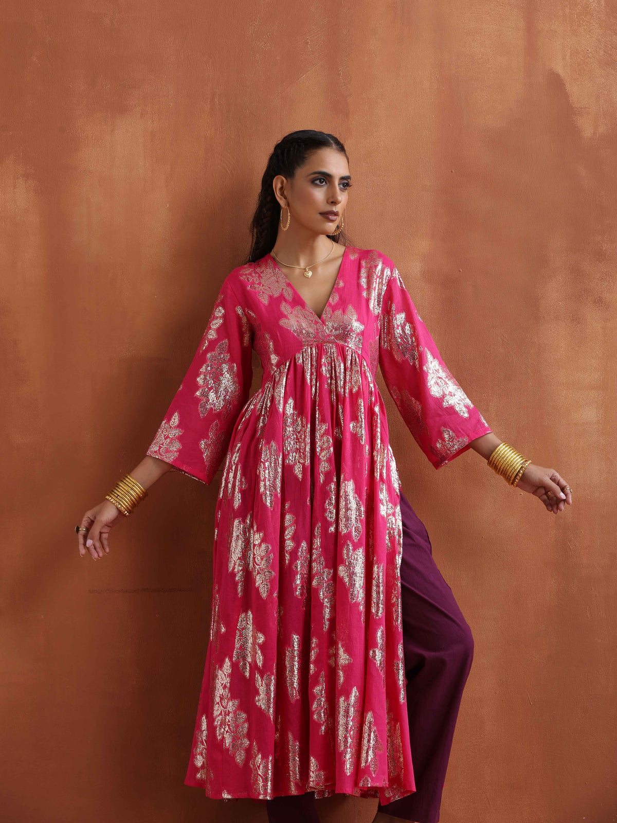 trueBrowns Pink Metallic Flared Anarkali Kurta Set | Grocsy