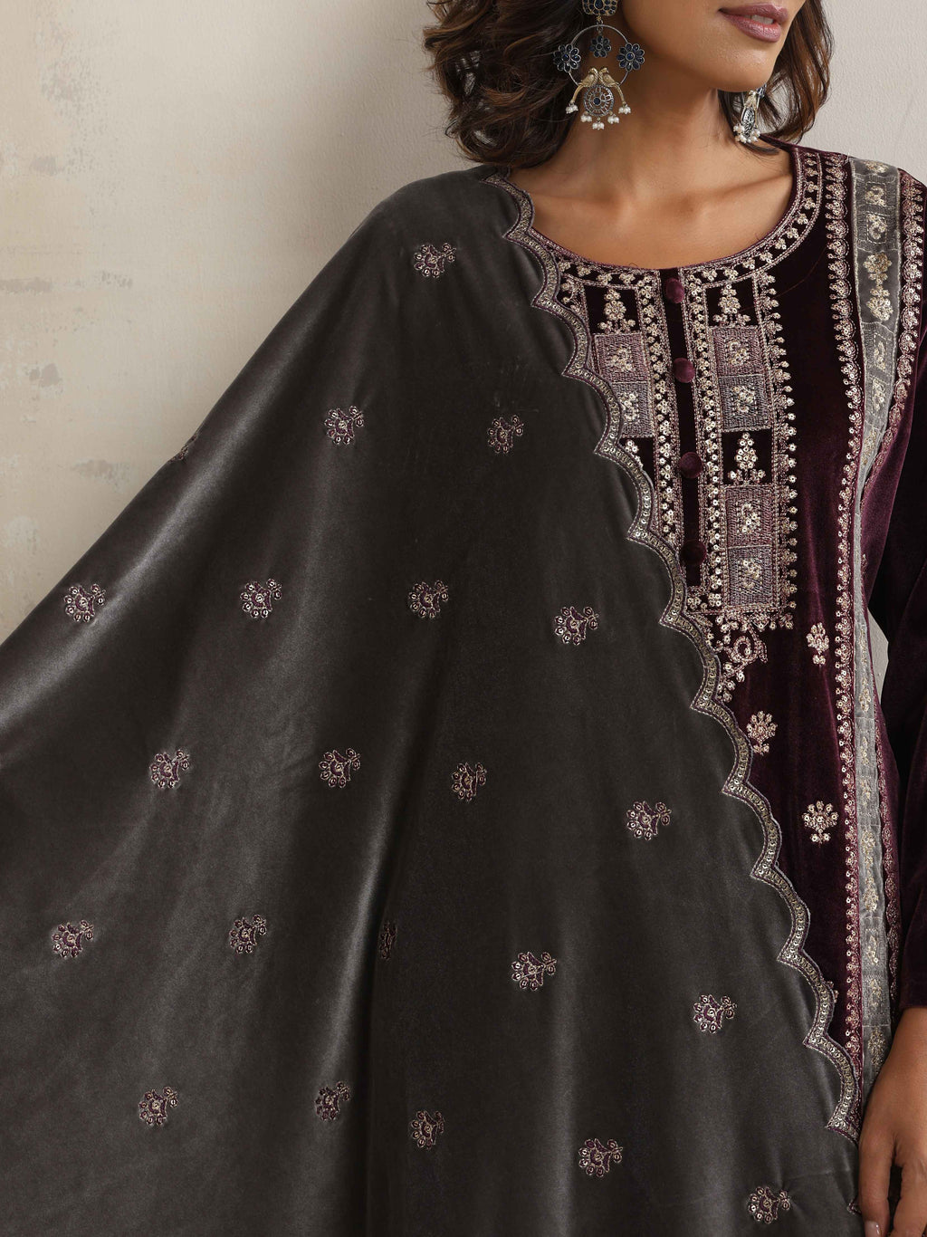 trueBrowns Purple Velvet Embroidered Kurta Pant Dupatta Set | Grocsy