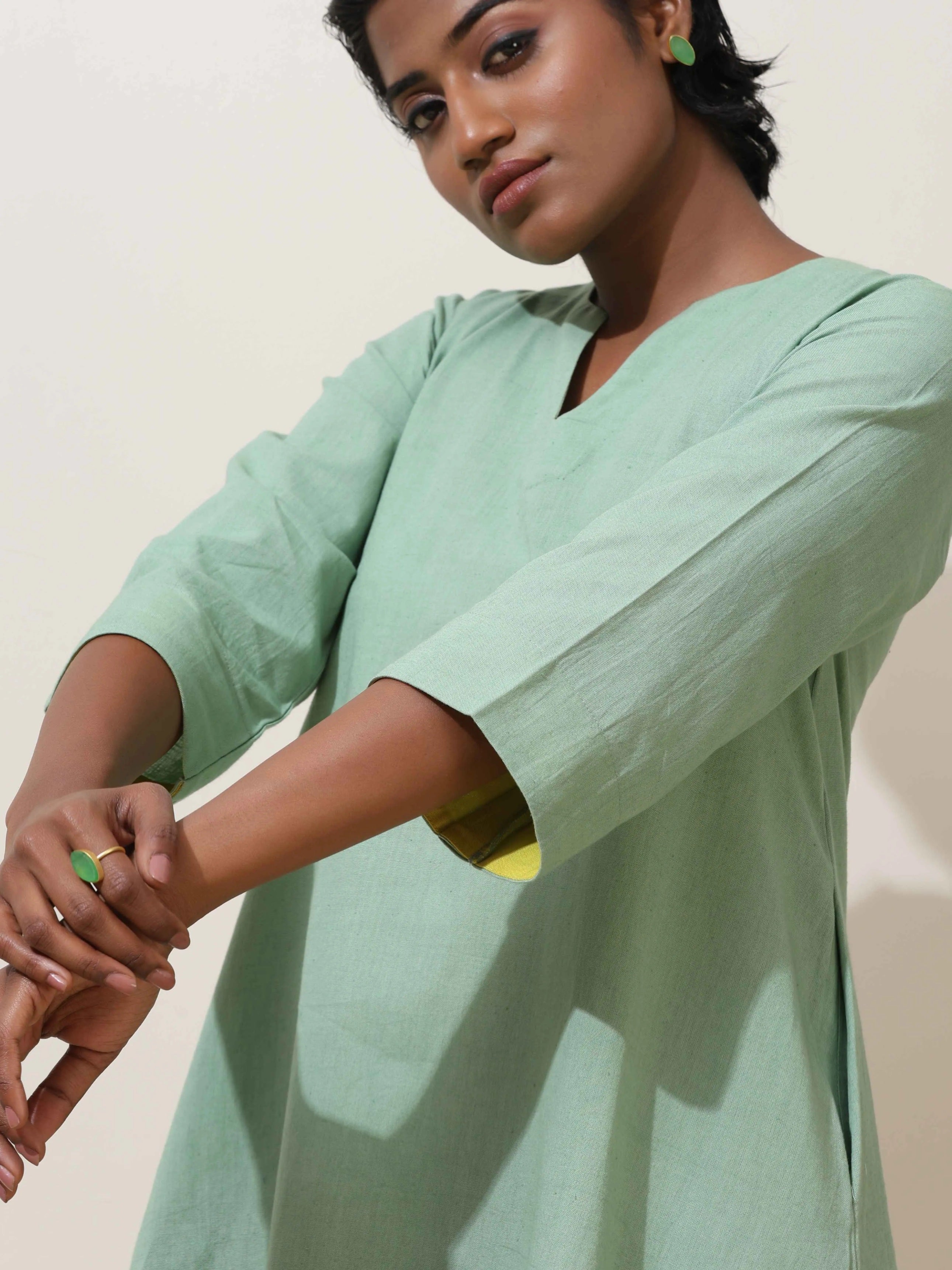 trueBrowns Mint Green Cotton Linen Kurta Co-Ord Set | Grocsy