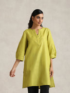trueBrowns Green Cotton Blend Short Kurta | Grocsy