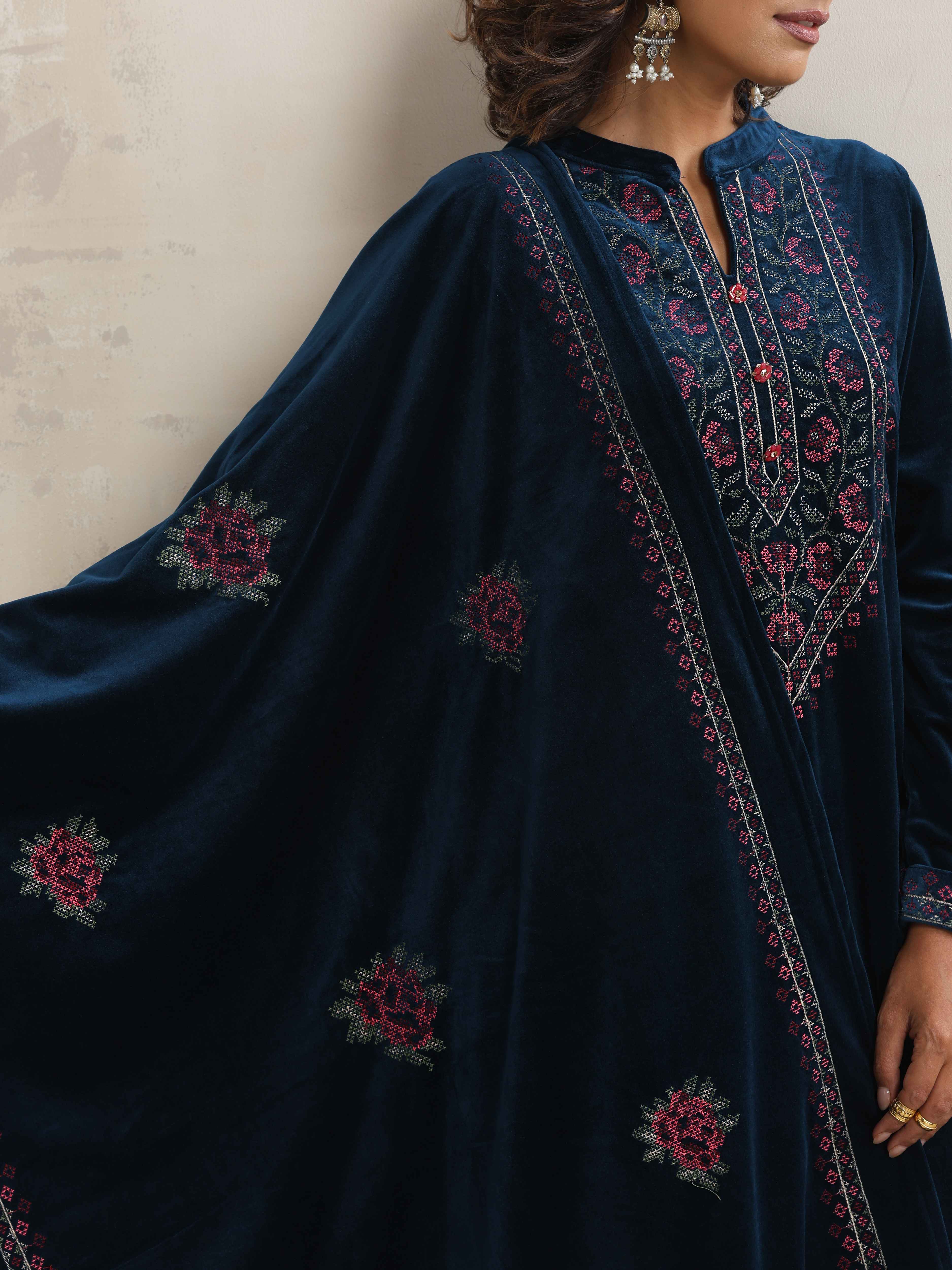 trueBrowns Blue Velvet Floral Embroidered Kurta Pant Dupatta Set | Grocsy
