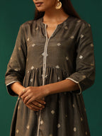 trueBrowns Grey Diamond Viscose Silk Front Slit Kurta Pant Set | Grocsy