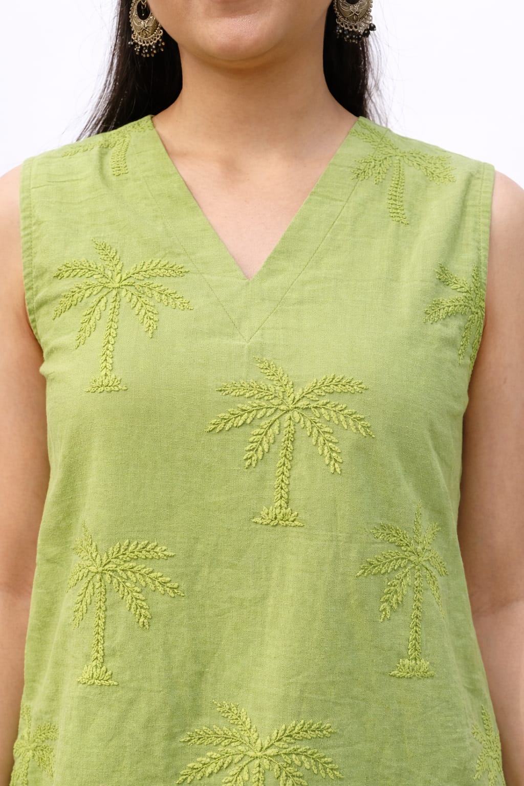Myshka Women Green Pure Cotton Embroidered Sleeveless Regular Top | Grocsy