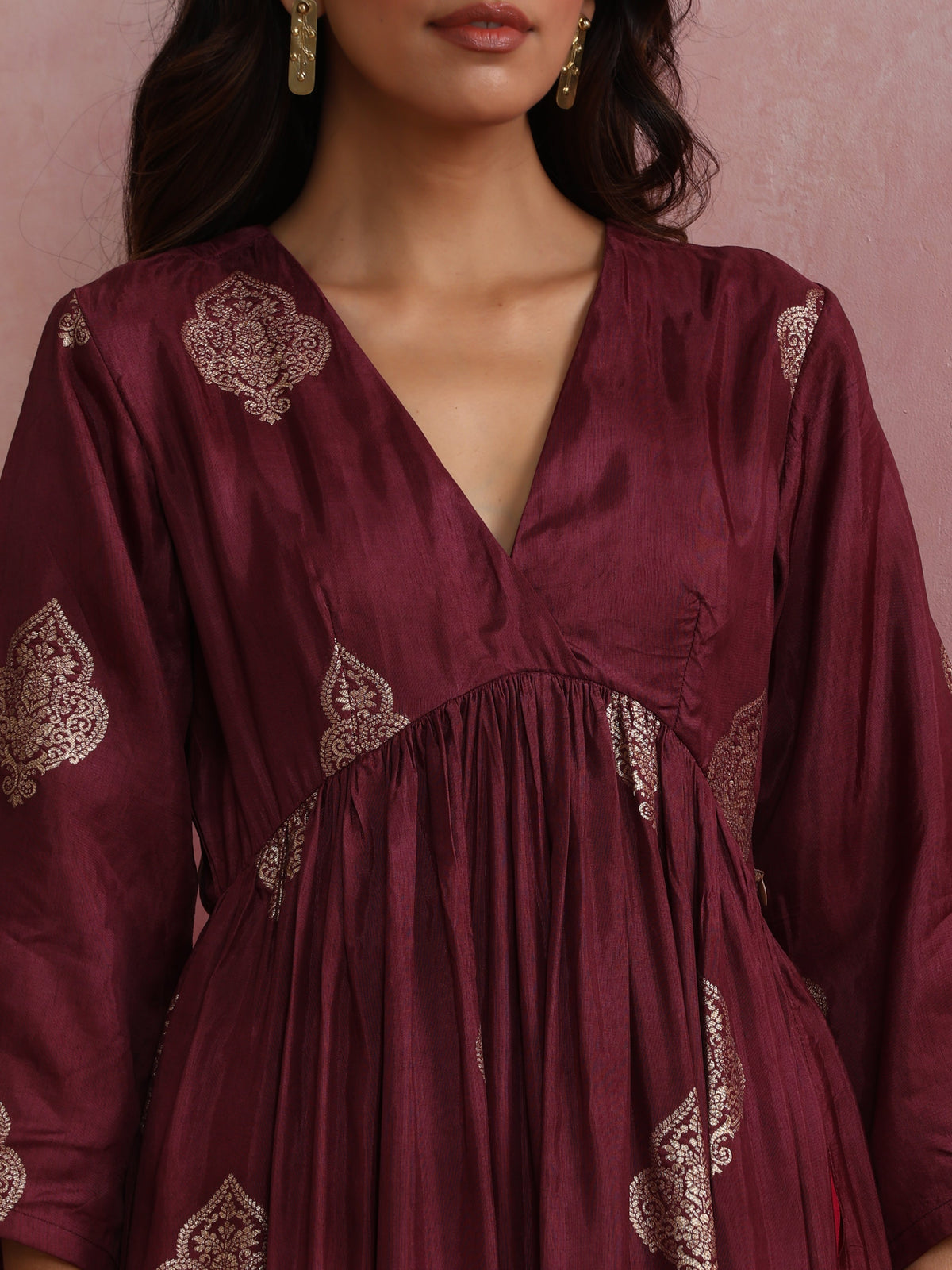 trueBrowns Purple Viscose Silk Kurta Set | Grocsy