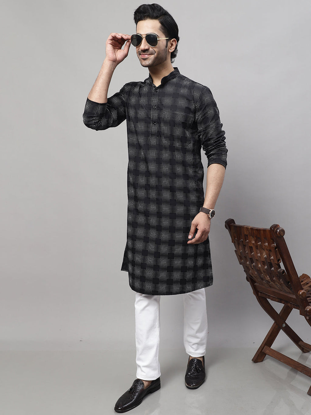 Even Apparels Black Pure Cotton Kurta With Band Collar | Grocsy