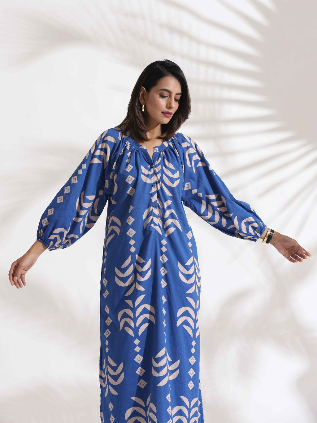 trueBrowns Blue Cotton Print Dress | Grocsy