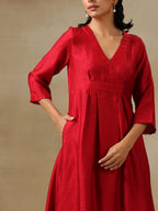 trueBrowns Maroon Textured Silk Overlap Pleat Kurta Pant Set | Grocsy