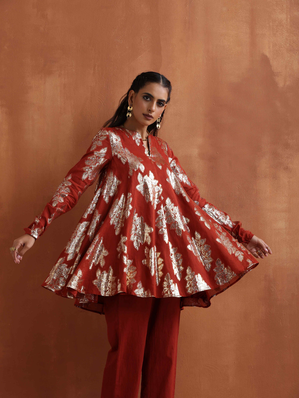 trueBrowns Rust Metallic Flared Anarkali Co-ord Set | Grocsy