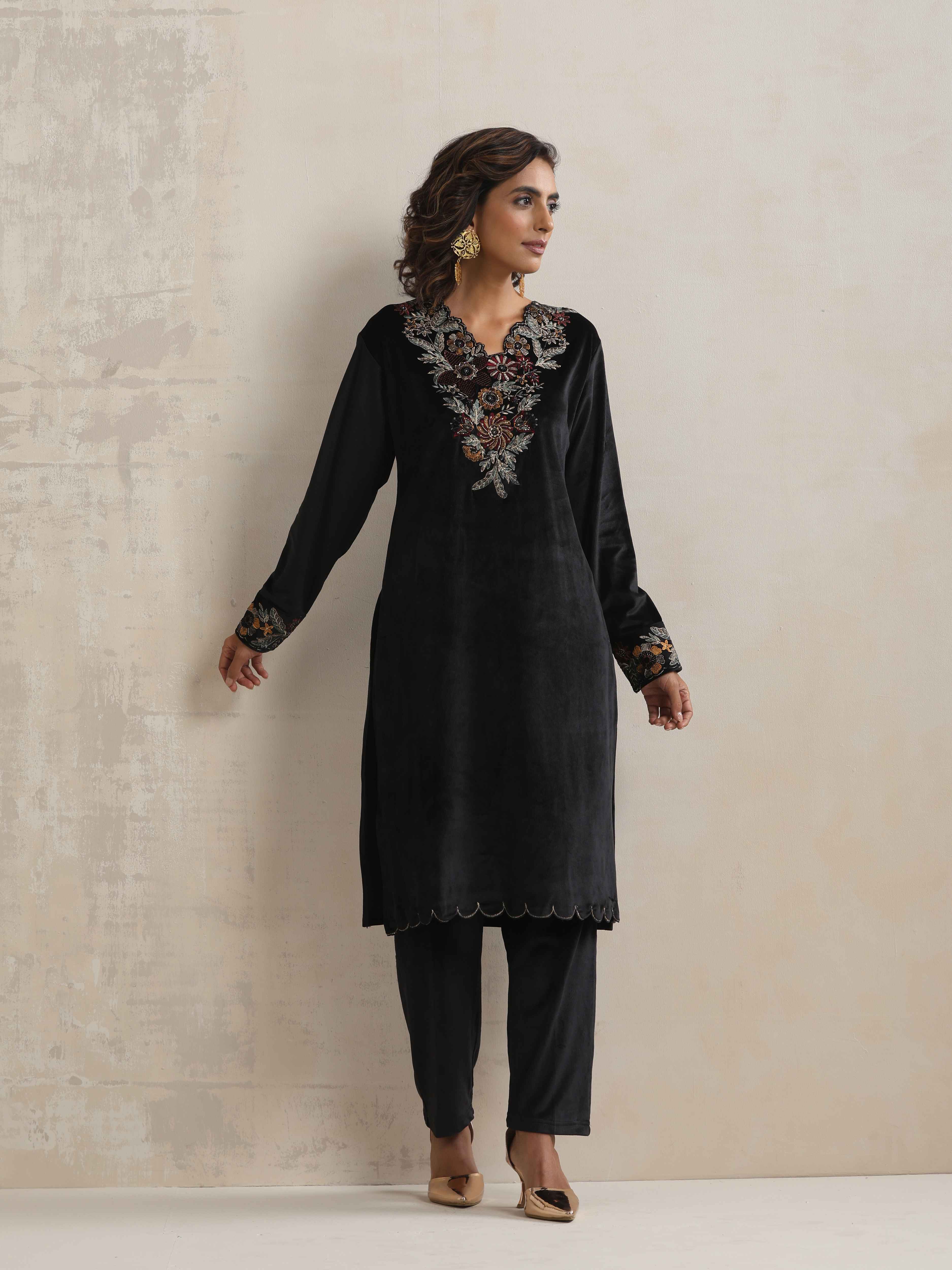 trueBrowns Black Velvet Floral Embroidered Kurta Pant Dupatta Set | Grocsy