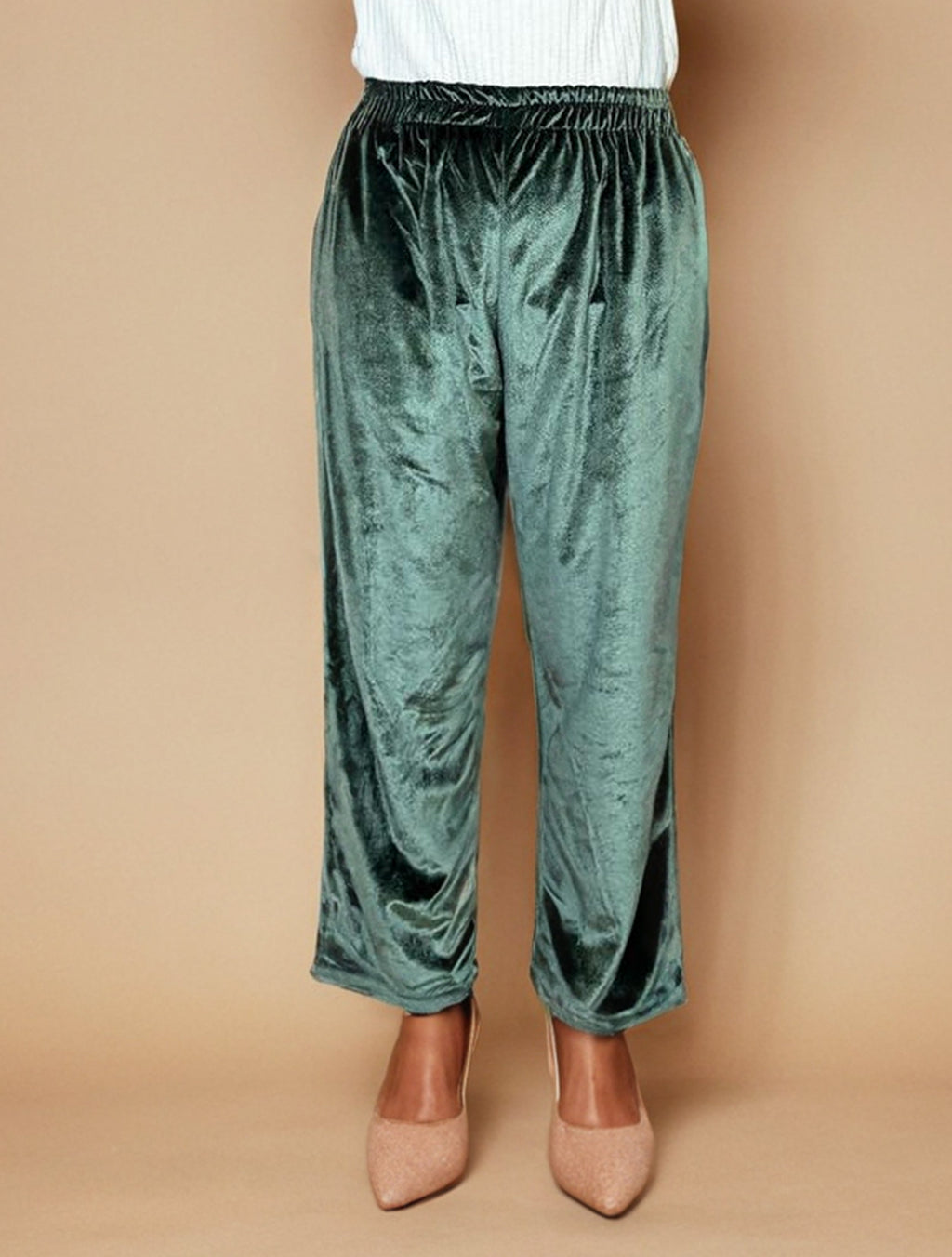 trueBrowns Olive Green Velvet Embroidered Kaftan Kurta Set | Grocsy